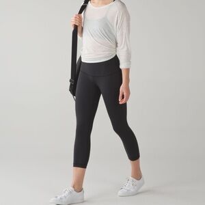 Lululemon Wunder Under Crop (Hi-Rise) Black size 8 (SoulCycle)